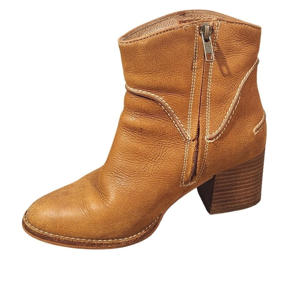 UGG Boots Womens 6.5 Seldon Chestnut Textured Leather Ankle Western Whipstitch